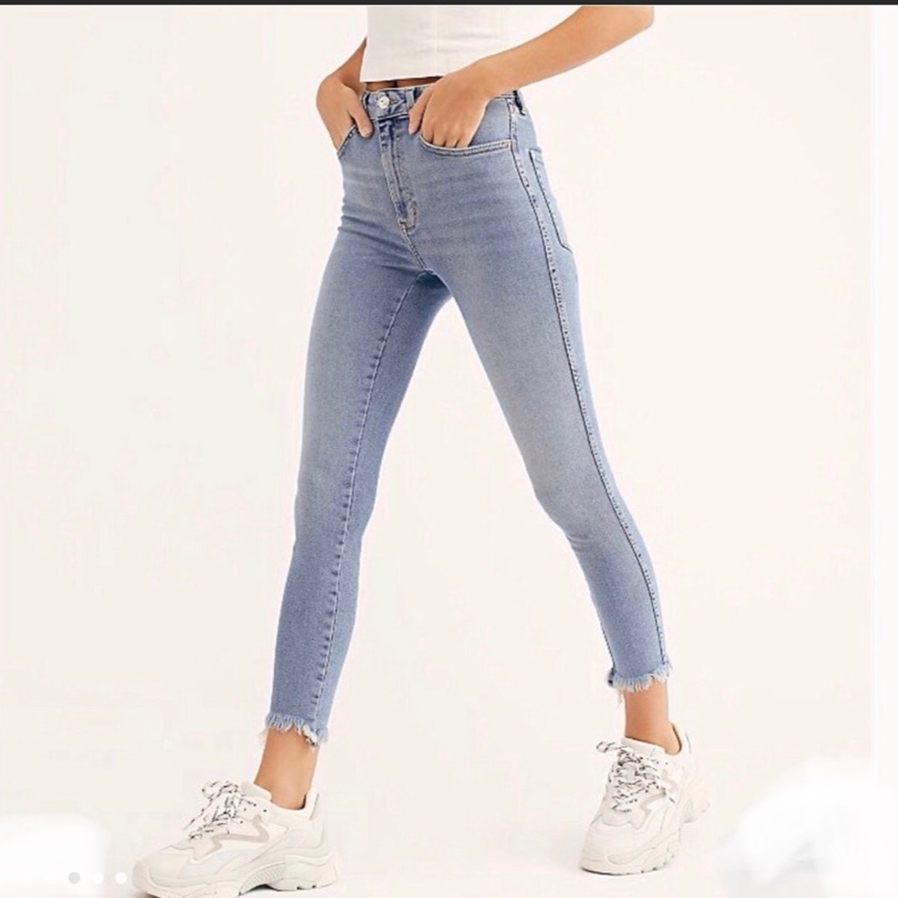 Free People Raw High Rise Jeggings Size 26 NWT